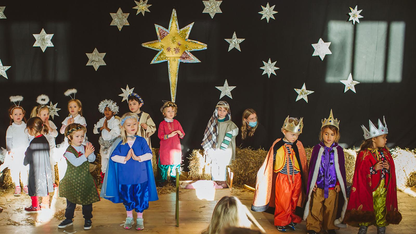 Dunannie nativity kids